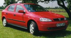 Vauxhall_Astra_SXi_MkIV